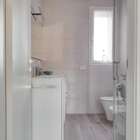 Apartman In Financial District 4 Pax Milánó
