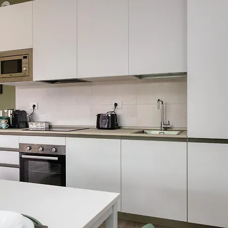Apartman In Financial District 4 Pax Milánó